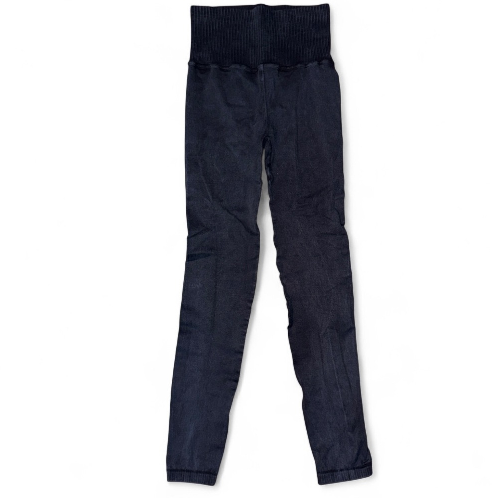 [SOLD] NWOT Free People Good Karma Leggings Washed Black XS/S